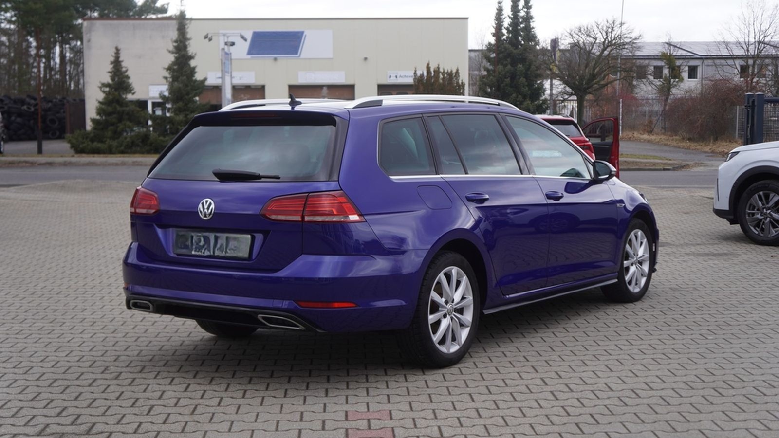 Volkswagen Golf VII Variant 1.5 TSI DSG R-Line LED Navi ACC foto 6