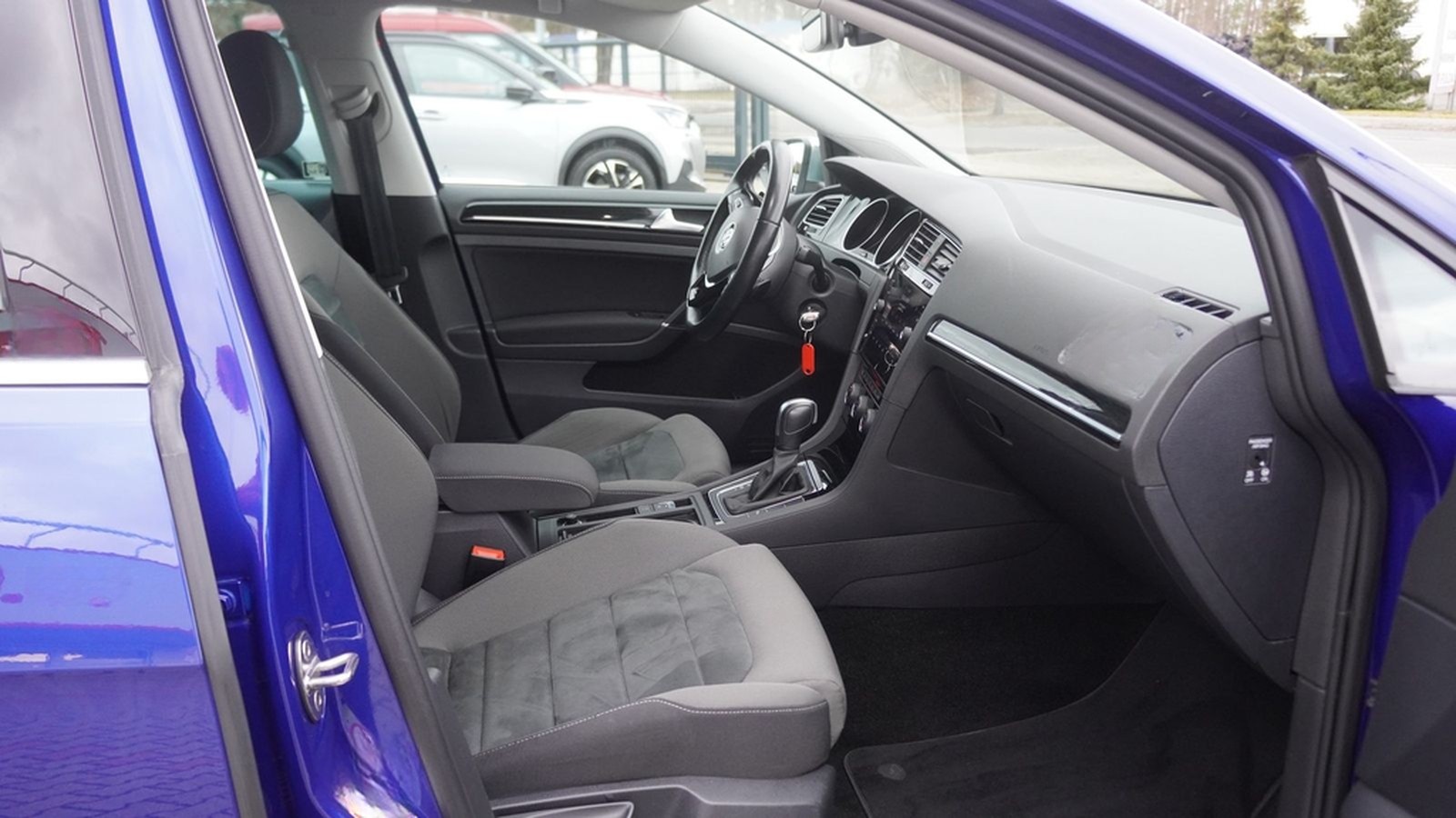 Volkswagen Golf VII Variant 1.5 TSI DSG R-Line LED Navi ACC foto 10