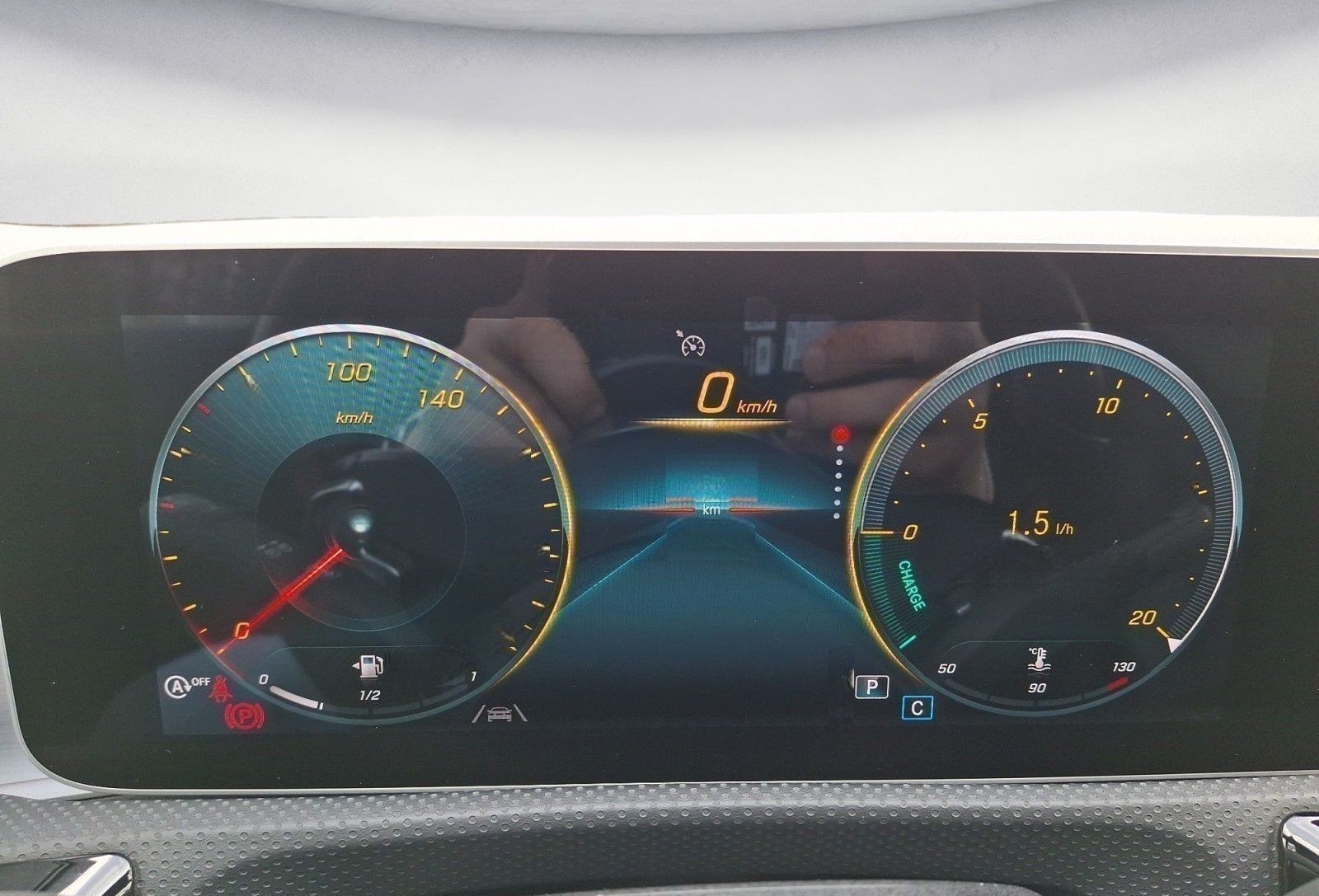 Mercedes-Benz CLA 250 4Matic Shooting Brake 7G-DCT AMG Line foto 9