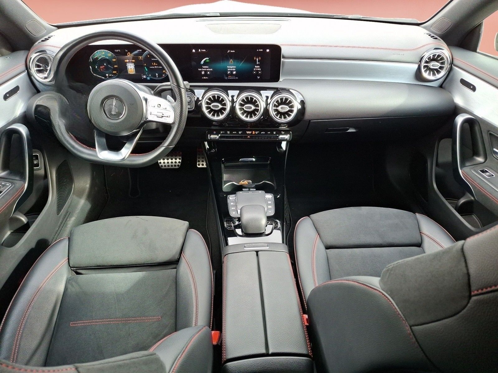 Mercedes-Benz CLA 250 4Matic Shooting Brake 7G-DCT AMG Line foto 10