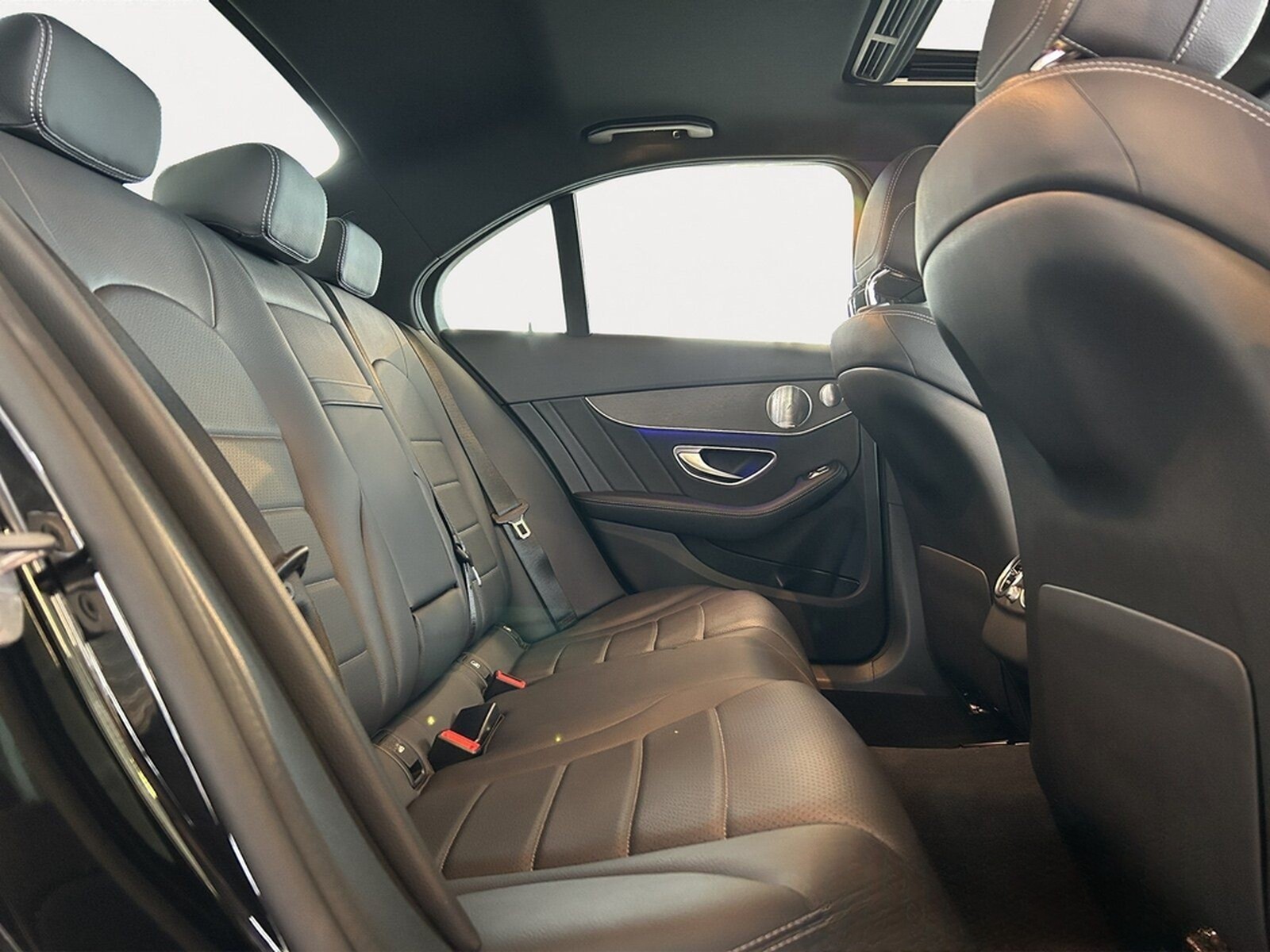 Mercedes-Benz C 200 AMG Line 4Matic Navi/SHD/LEDAutom./Klima foto 19