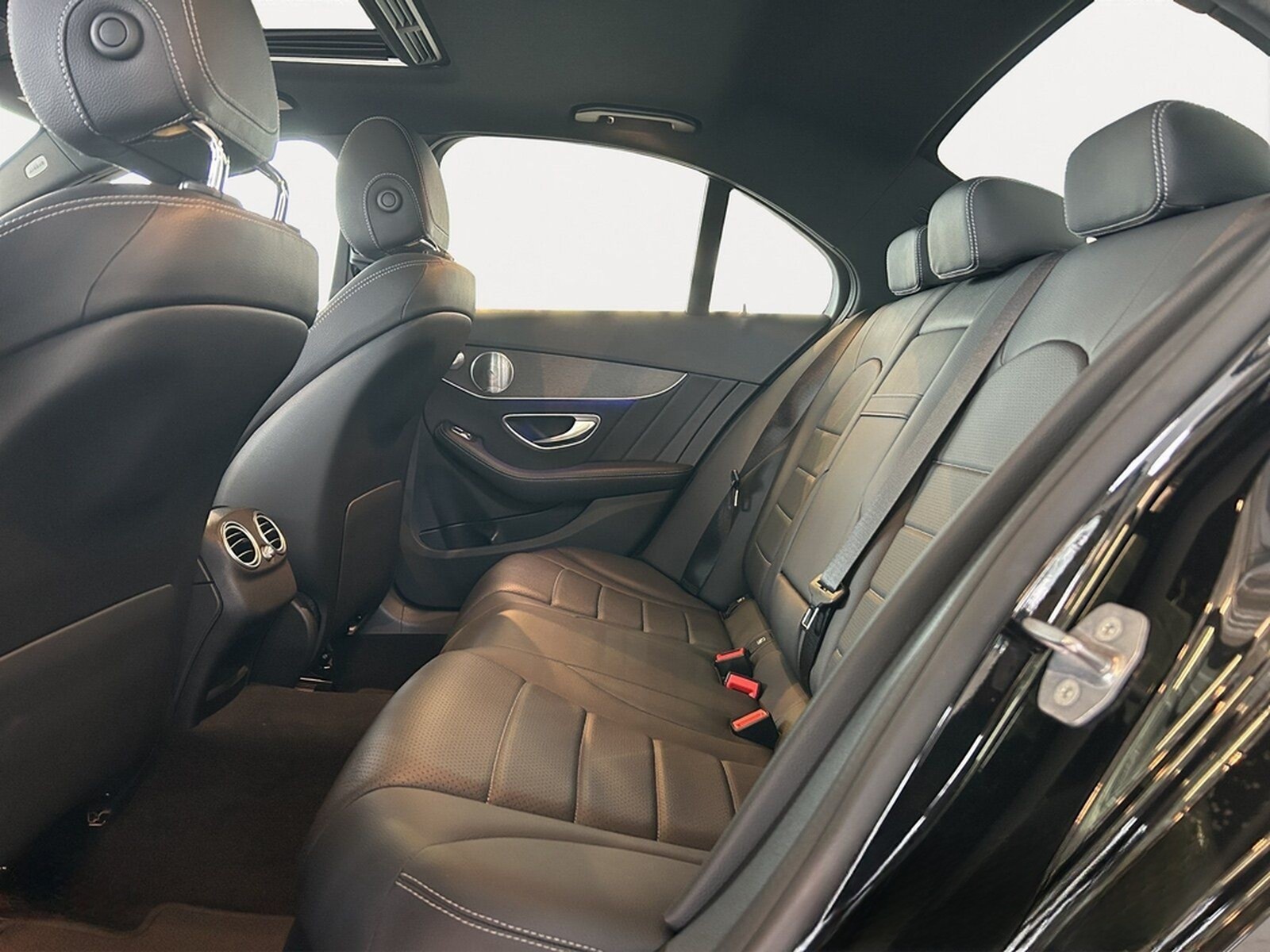 Mercedes-Benz C 200 AMG Line 4Matic Navi/SHD/LEDAutom./Klima foto 20