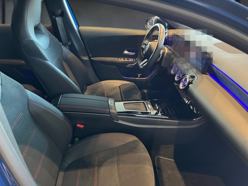 Mercedes-Benz A 200 AMG+Night+Navi+Distronic+MBUX+Ambiente+ foto 16