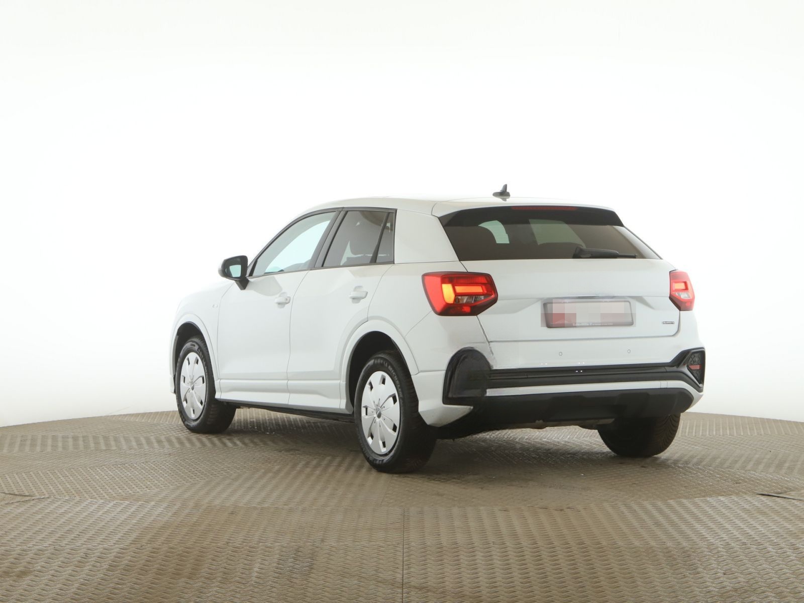 Audi Q2 40 TFSI quattro S line Pano+AHK+SONOS+MMI-Plu foto 6