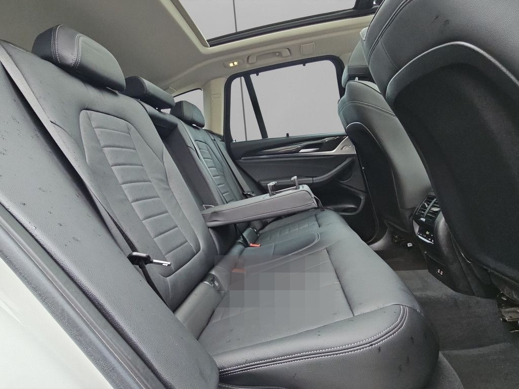 BMW X3 xDrive20d LED NAVI PANO LEDER KAMERA PDC 18" foto 13