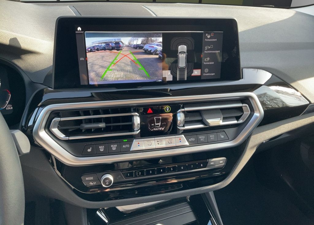 BMW X3 xDrive20d LED NAVI STANDH KAMERA PDC 19" AHK foto 13