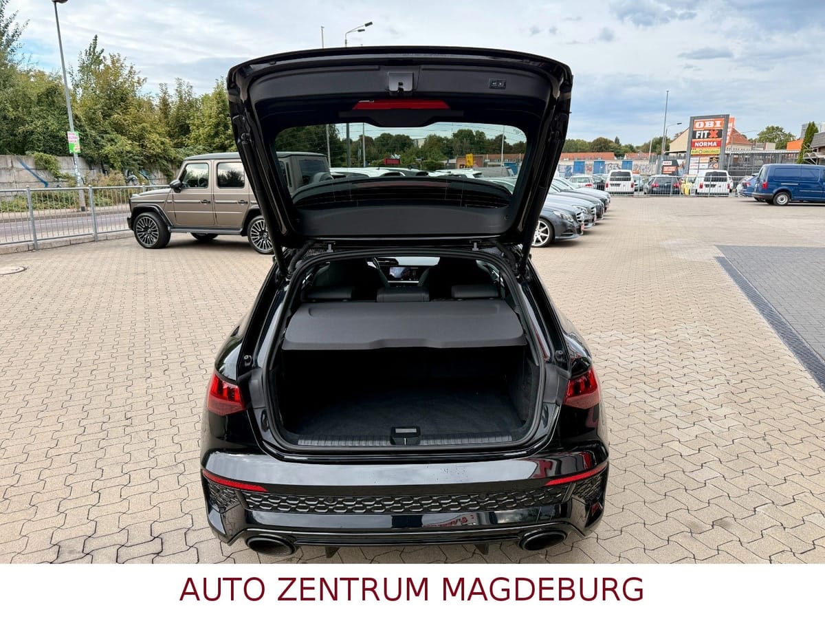 Audi RS 3 Sportback 2.5 TFSI quattro NAV LED B&O foto 8