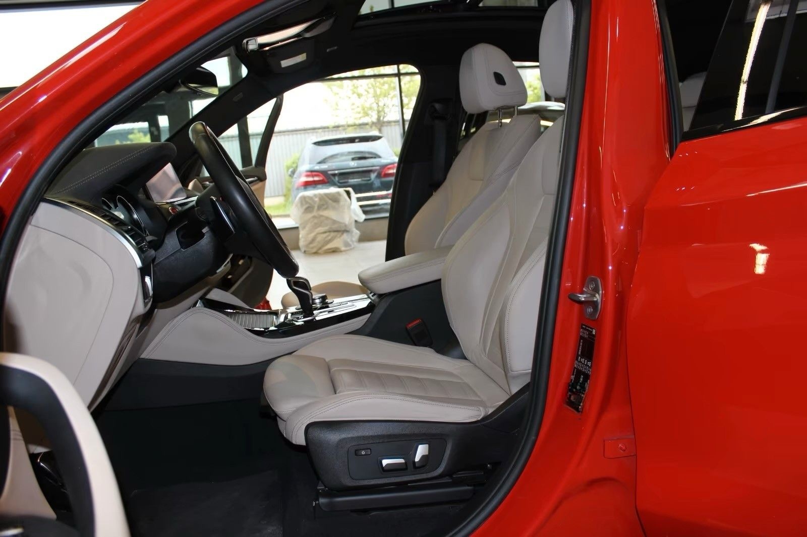 BMW X4 M Panorama*HUD*DrivingA+*ParkA*KEYL*NaviProf* foto 9