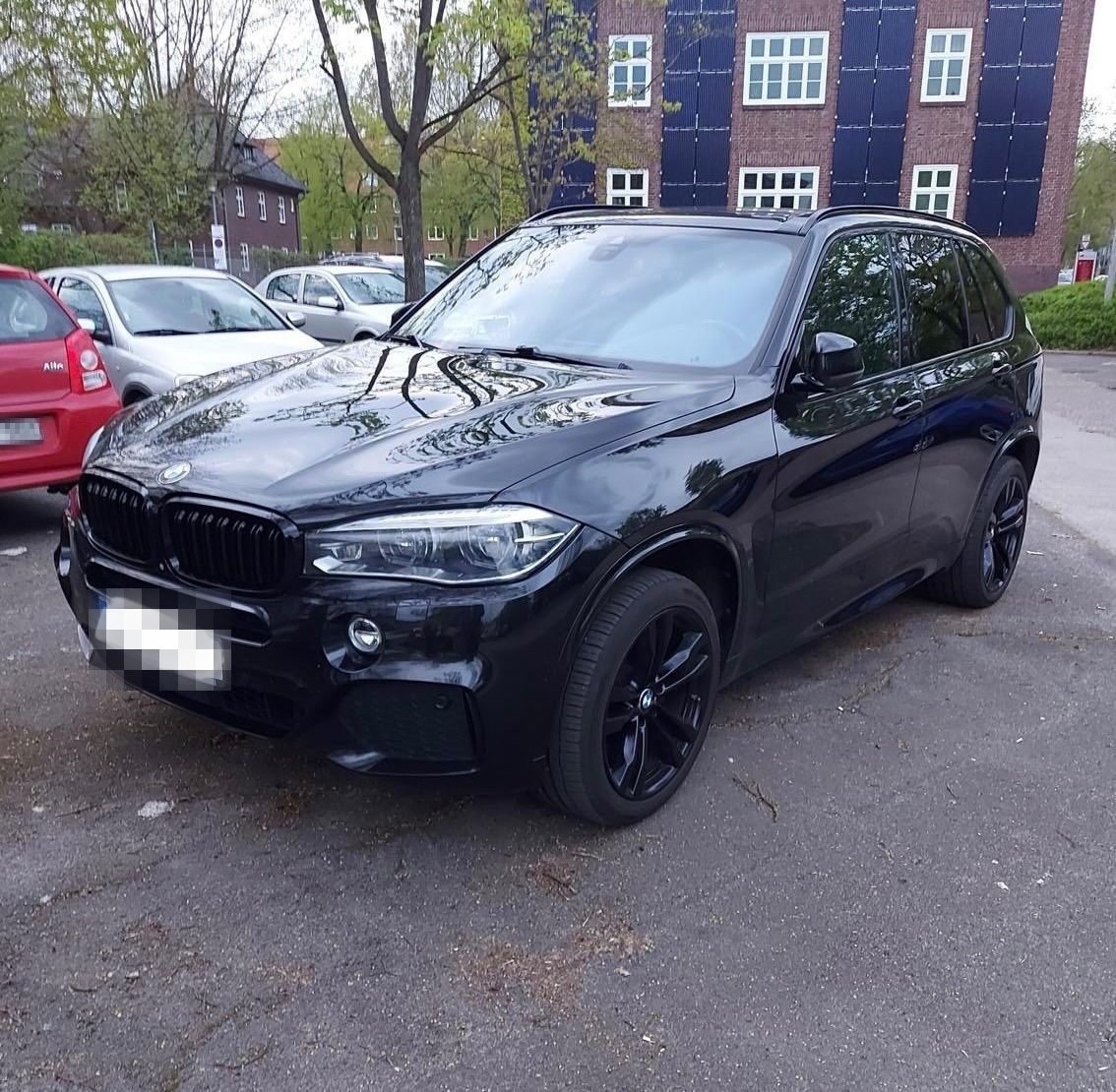 BMW X5 xDrive30d VOLL foto 4