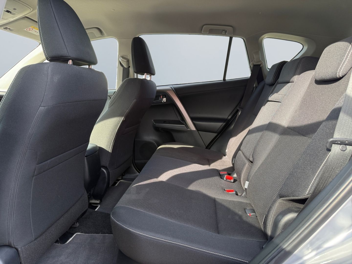 Toyota RAV 4 2.5 4x2 Hybrid Team D *LED*ACC*el Heck*PDC foto 17