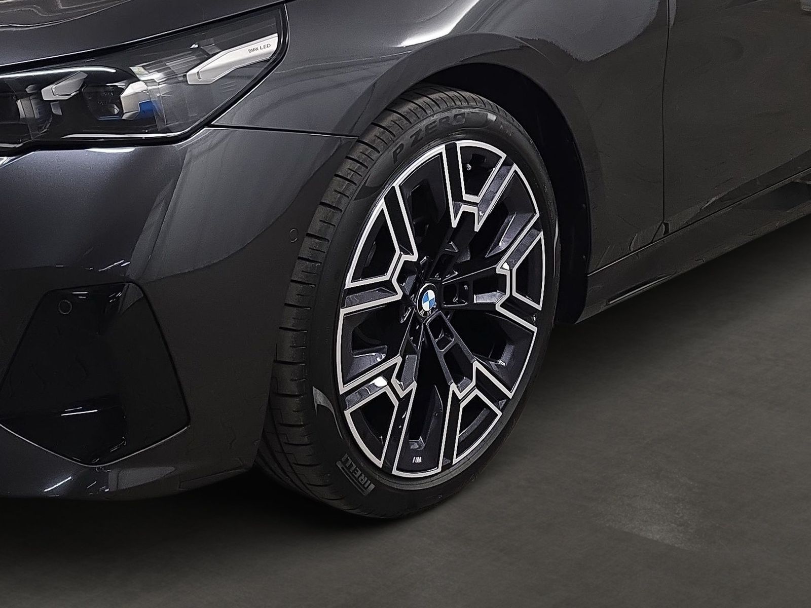 BMW 520d M-Sportpaket*Standheizung*Sitzbelüftung*Dri foto 6