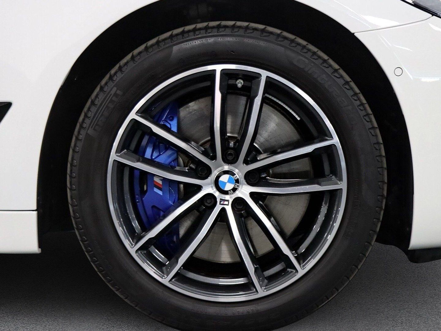 BMW 540d xDrive M-Sport foto 6