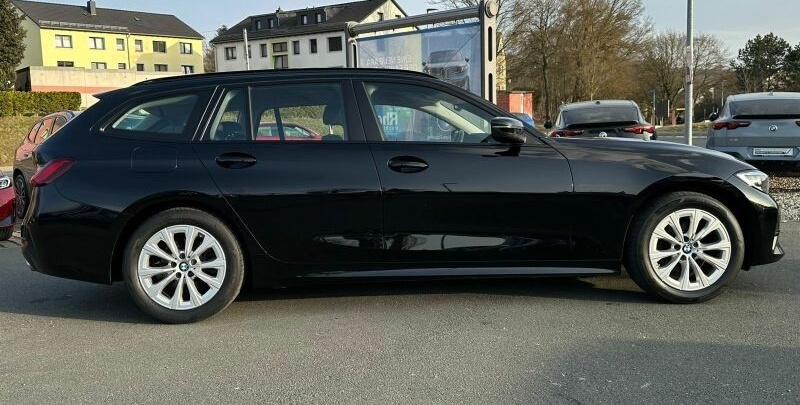 BMW 318d Touring LCPROF LED NAVI KLIMA SHZ DAB foto 11