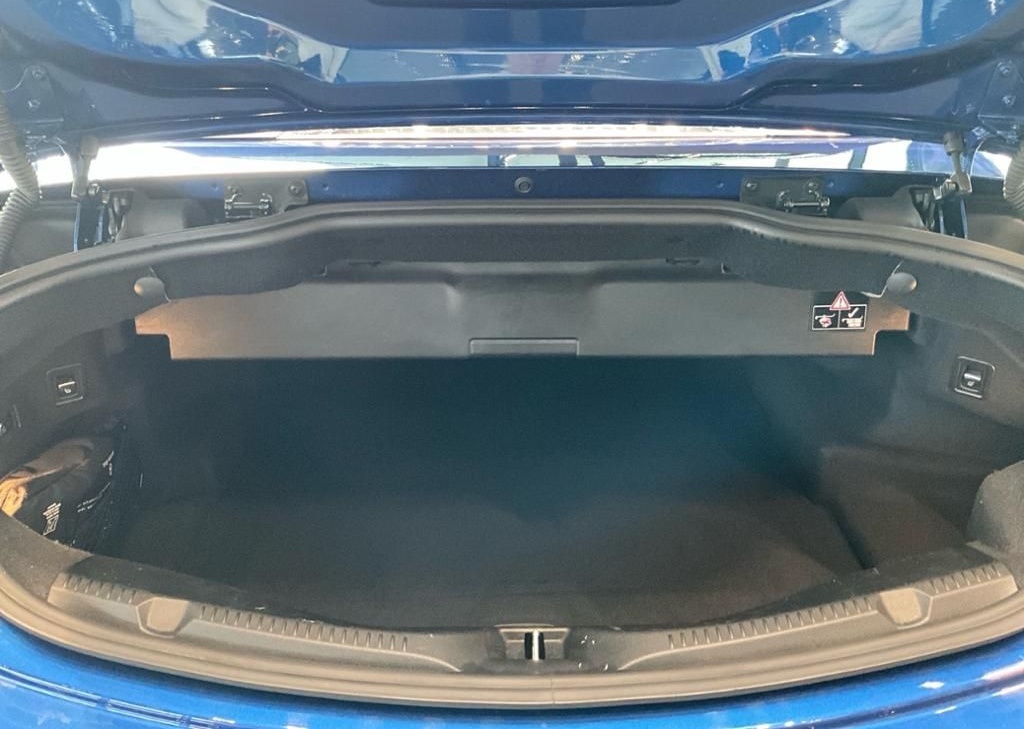 Mercedes-Benz E 220 d Avantgarde Cabriolet AHK AUT Kam. KlimaA foto 10