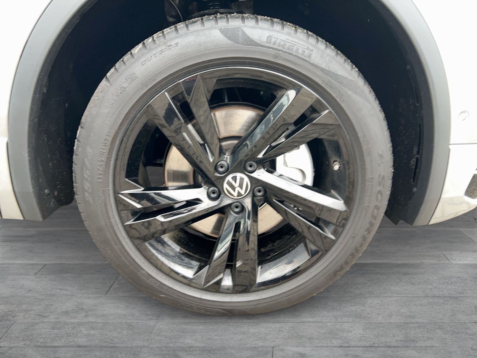 Volkswagen Tiguan Allspace R-Line DSG 4MOT LED NAVI AHK foto 7