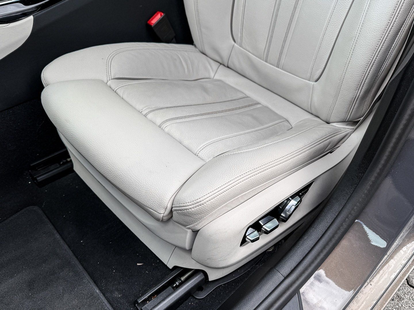 BMW 530d AHK+HUD+NAVI+STANDHEIZUNG foto 19