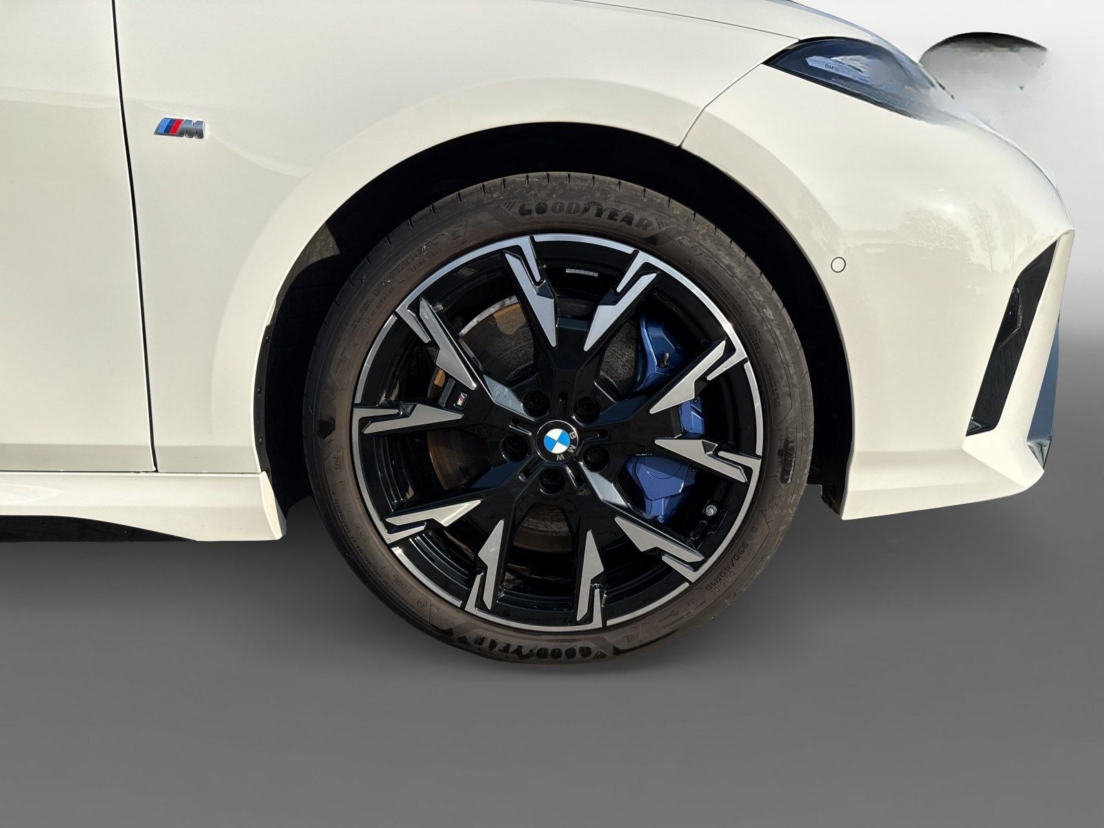BMW M135 xDrive UPE 61.860 Premium Paket foto 12