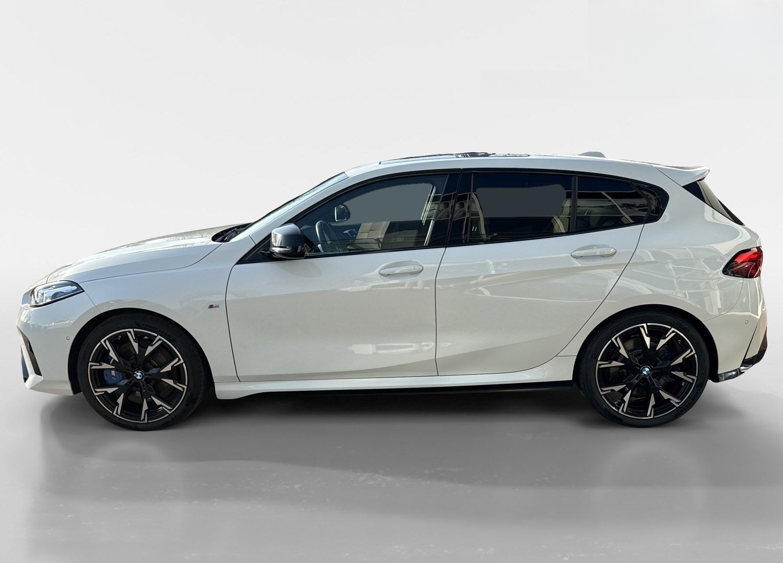 BMW M135 xDrive UPE 61.860 Premium Paket foto 6