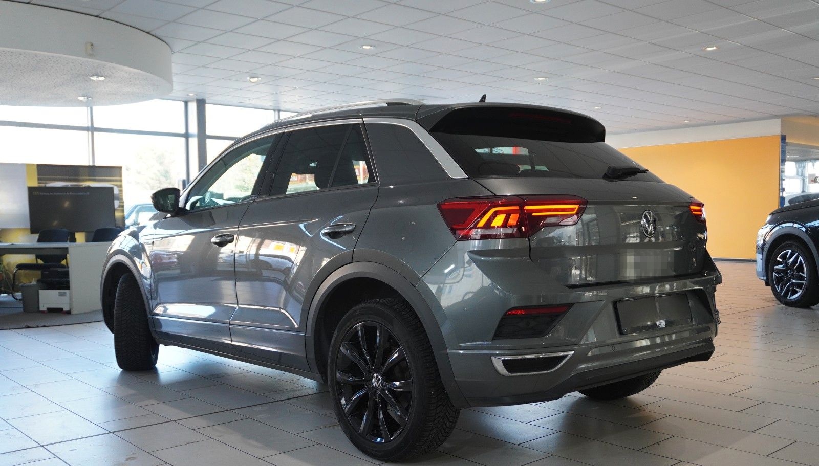 Volkswagen T-Roc 1.5 TSI R-LINE SPORT NAVI/LED/KAMERA/VIRT. foto 11