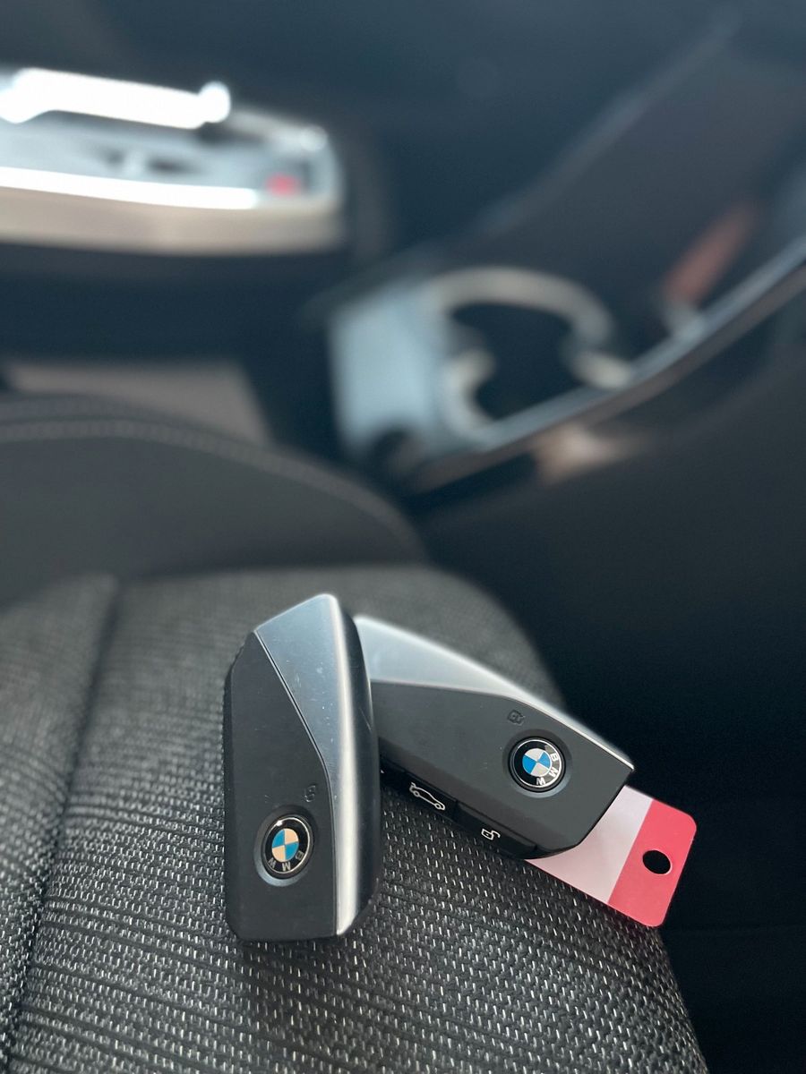 BMW X1 18d sDrive Neues Model Sportsitze Komfortzug. foto 15