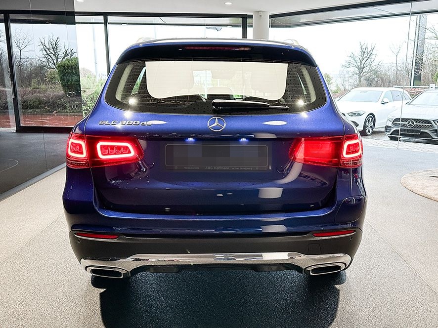 Mercedes-Benz GLC 300 de 4M AMGLi+OFFROAD+CHROM+LED+AHK+DISTR foto 5