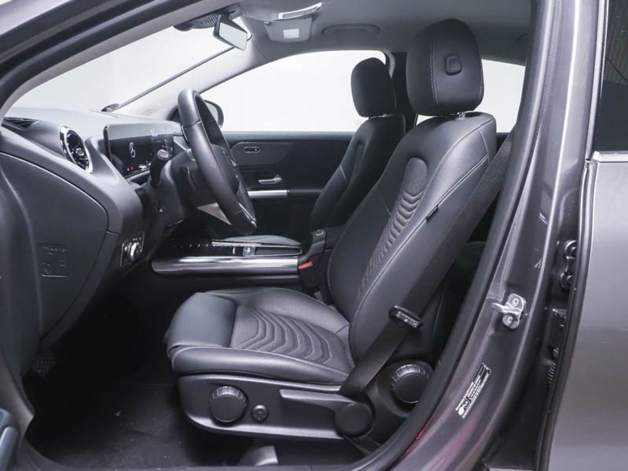Mercedes-Benz GLA 220 4M+PROGRESSIVE+AHK+KAMERA+FAHRASSISTENZ+ foto 9