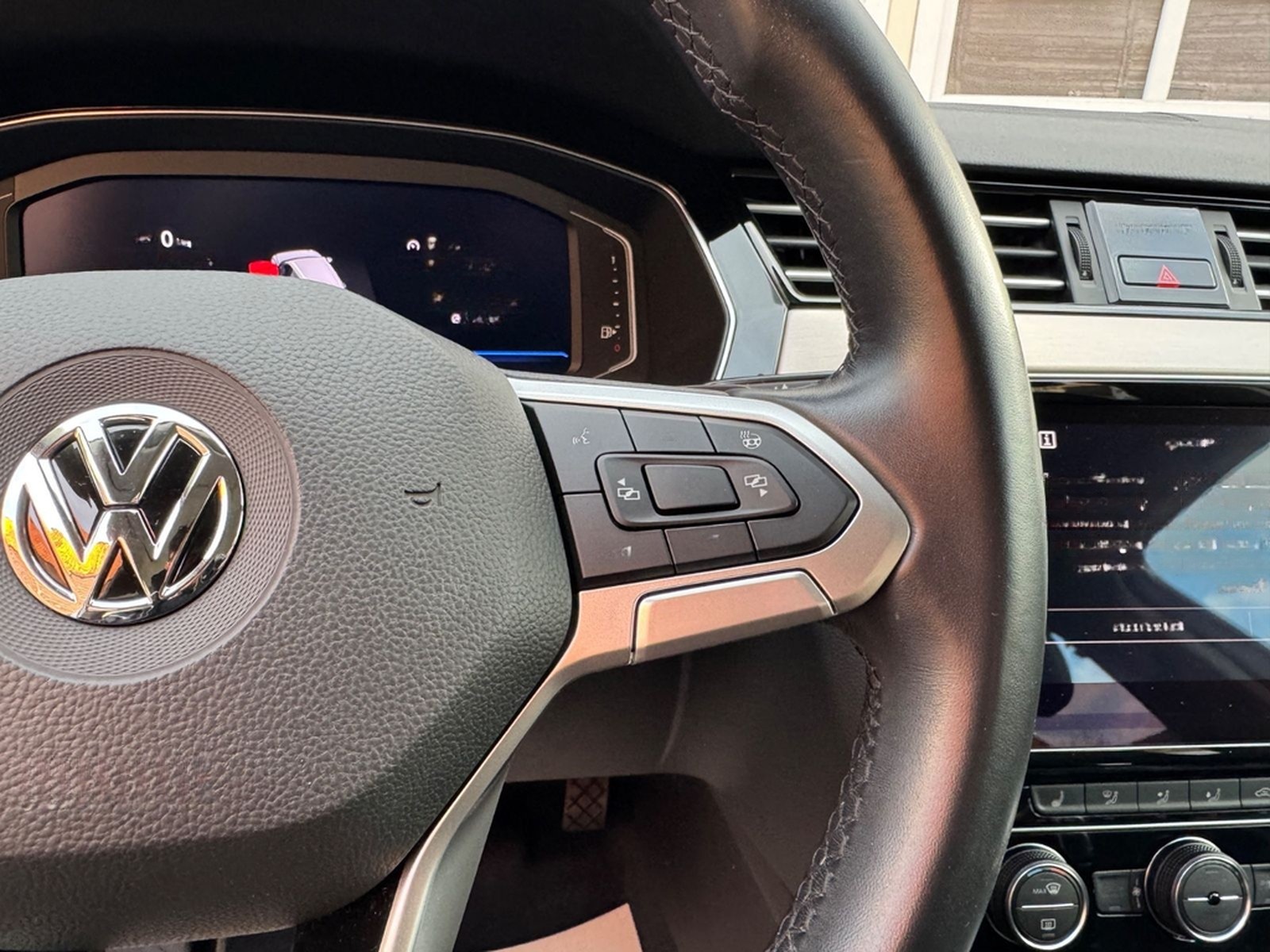 Volkswagen Passat Variant DSG Elegance ACC/Matrix/Kamera foto 25