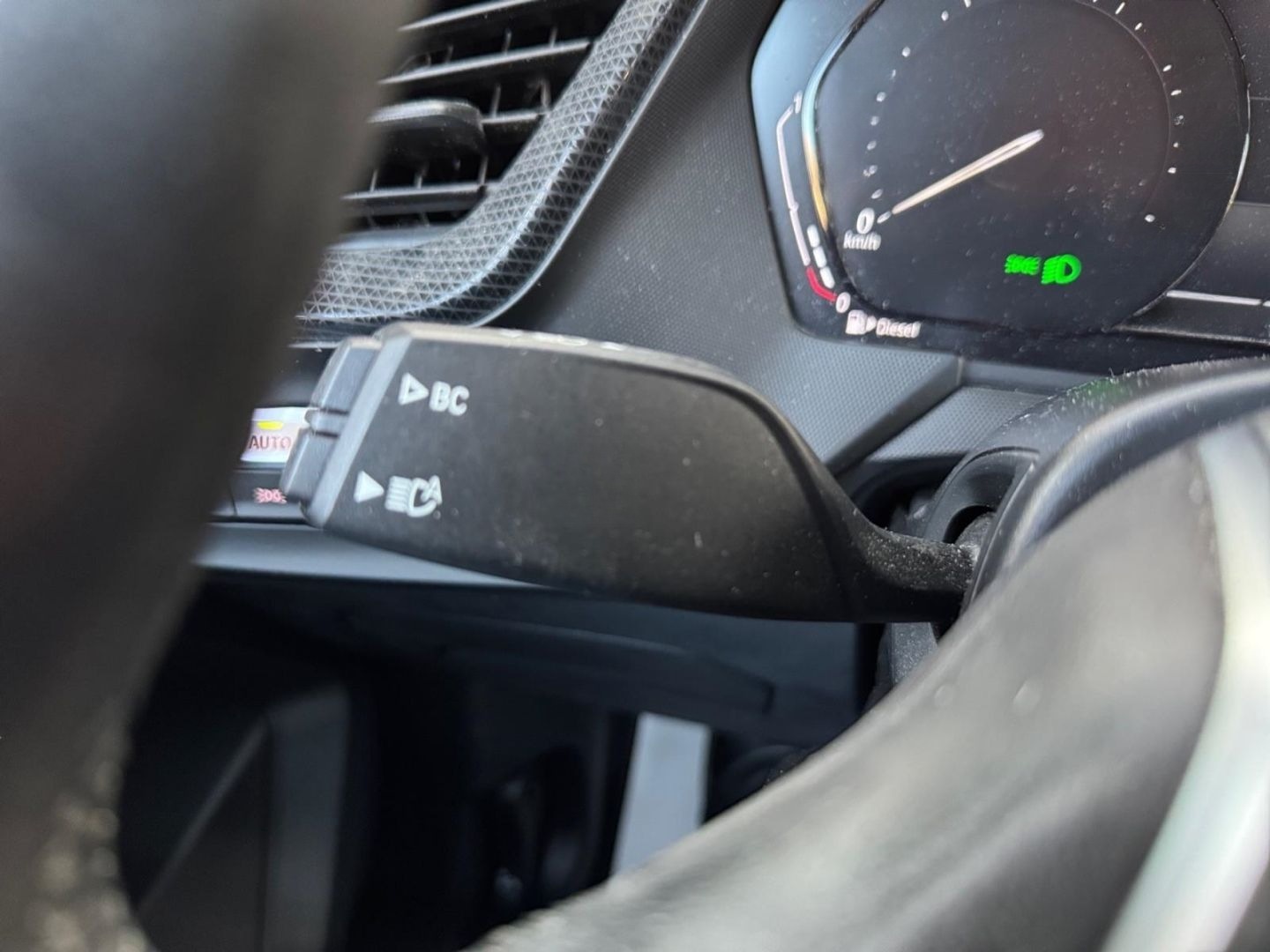 BMW 120 dA SPORT-LINE+LED+ACC+PDC+SHZ+DAB+HIFI foto 34