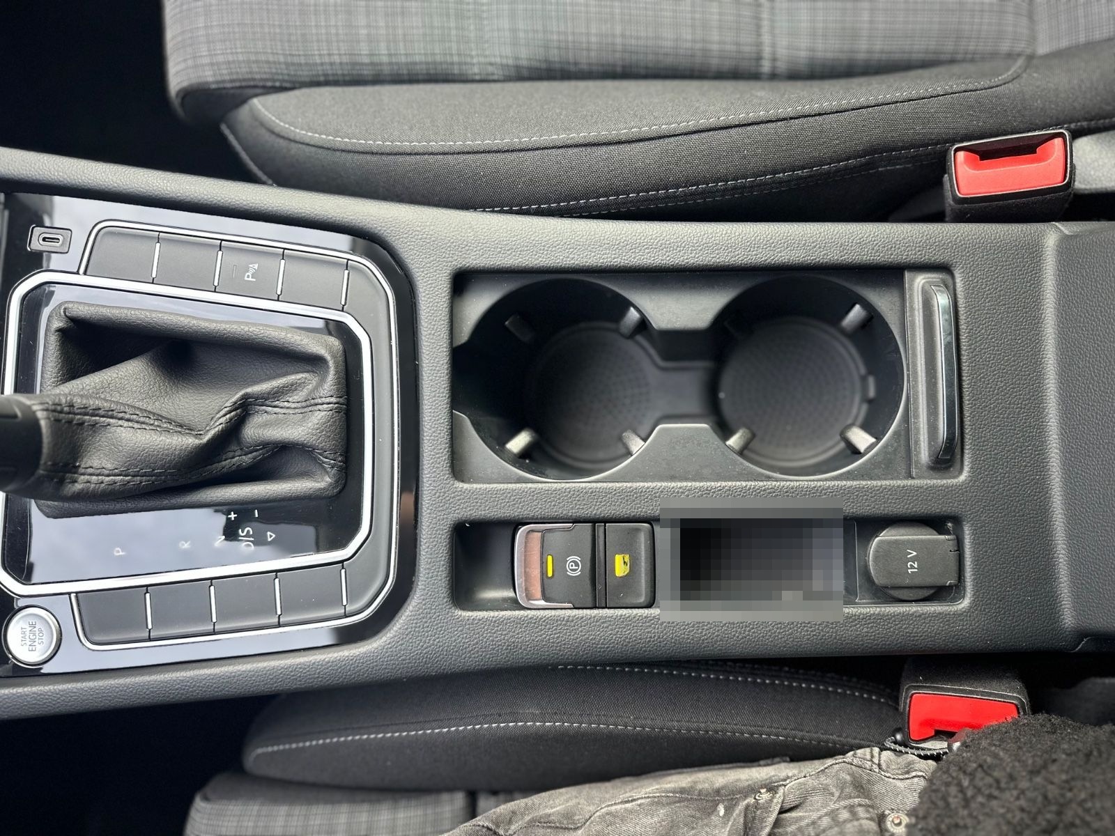 Volkswagen Passat Business MASSAGE LED NAVI RFK foto 34