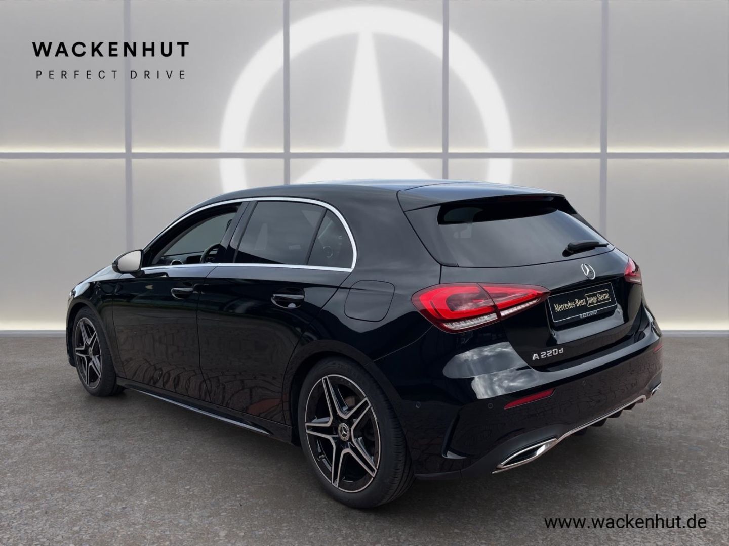 Mercedes-Benz A 220 d AMG HIGH_LED LEDER 18''Zoll RFK foto 3