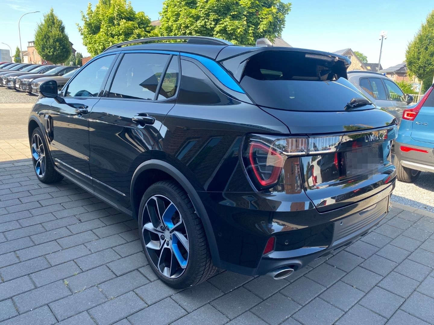 Lynk&Co 01 1.5 TD 192 kW El. Panodach Navi Memory Sitze  foto 4