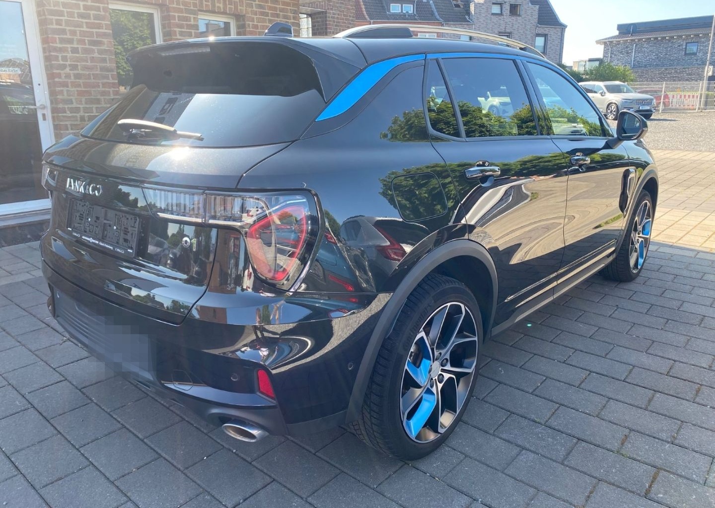 Lynk&Co 01 1.5 TD 192 kW El. Panodach Navi Memory Sitze  foto 6