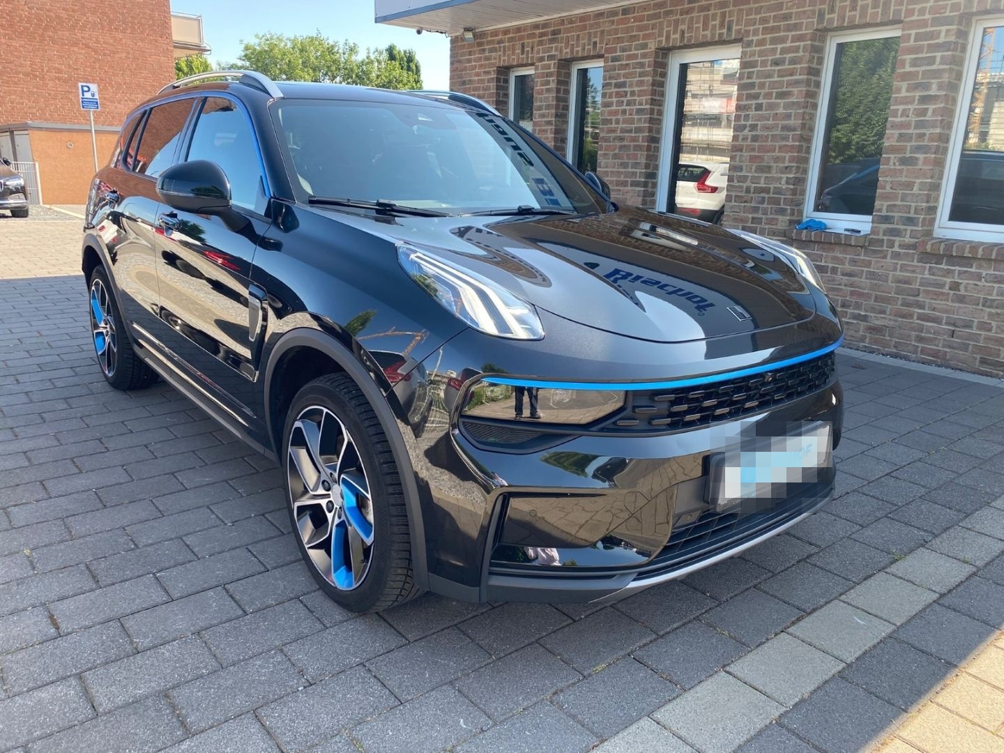 Lynk&Co 01 1.5 TD 192 kW El. Panodach Navi Memory Sitze  foto 8