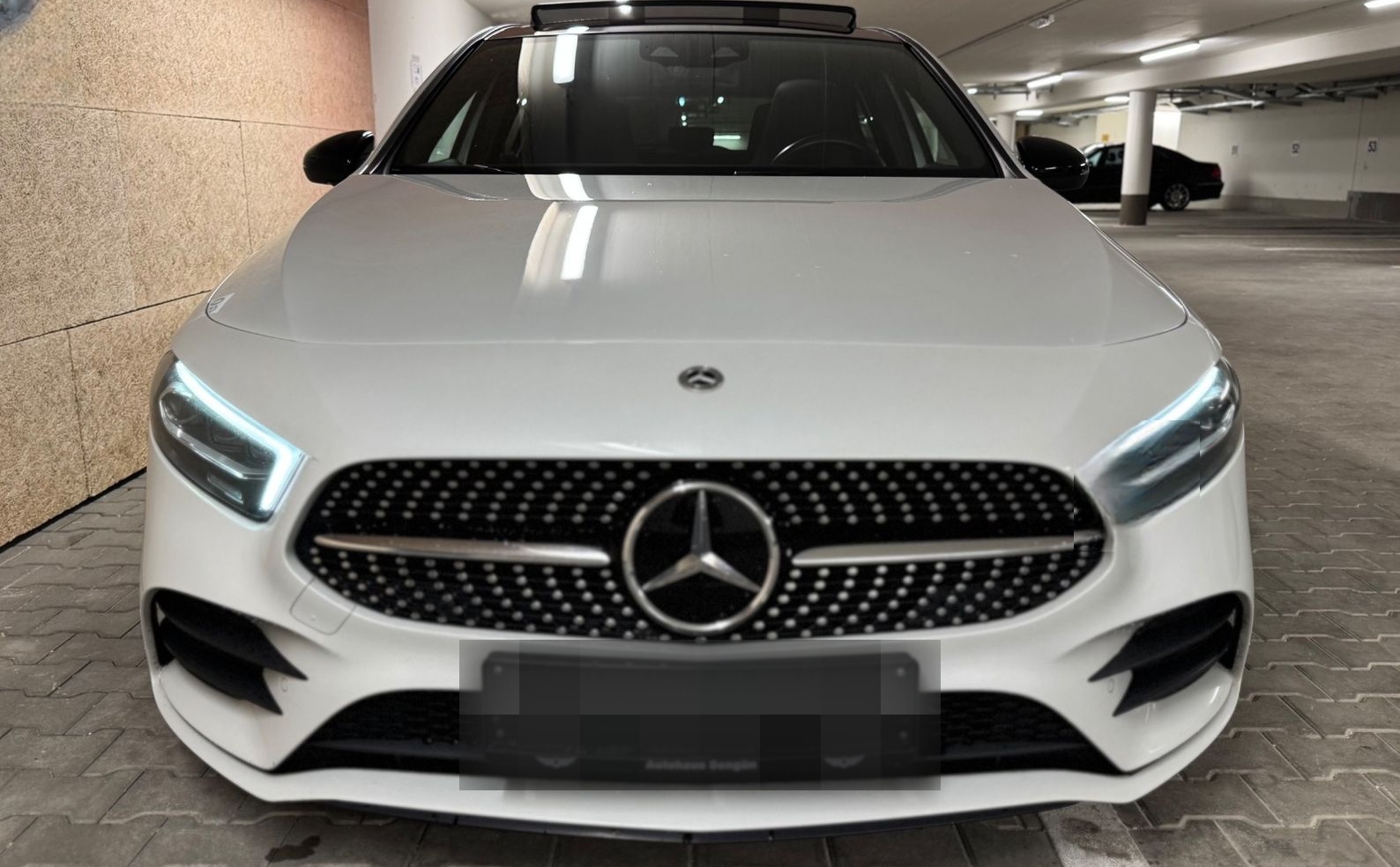 Mercedes-Benz A 180 d AMG PANO AMBI MEMO MULTB. KEY KAM 1950cc foto 9