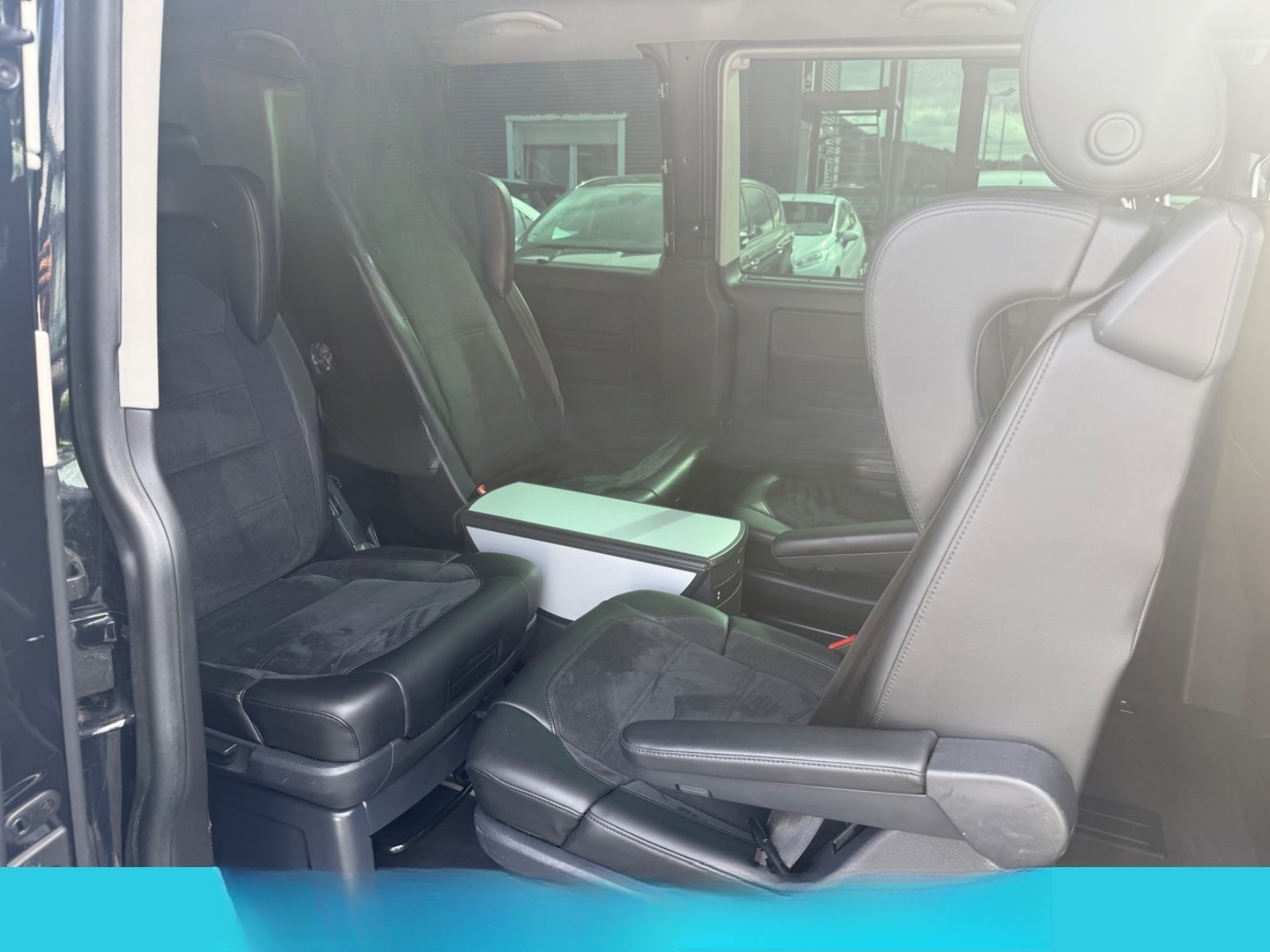 Volkswagen T6 Multivan Highline lang 8Sitze Teilleder Klima foto 12