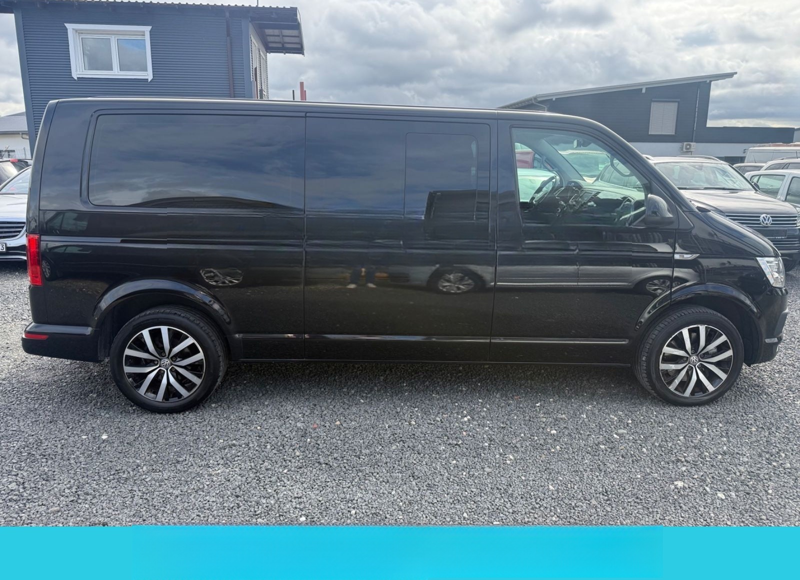 Volkswagen T6 Multivan Highline lang 8Sitze Teilleder Klima foto 9