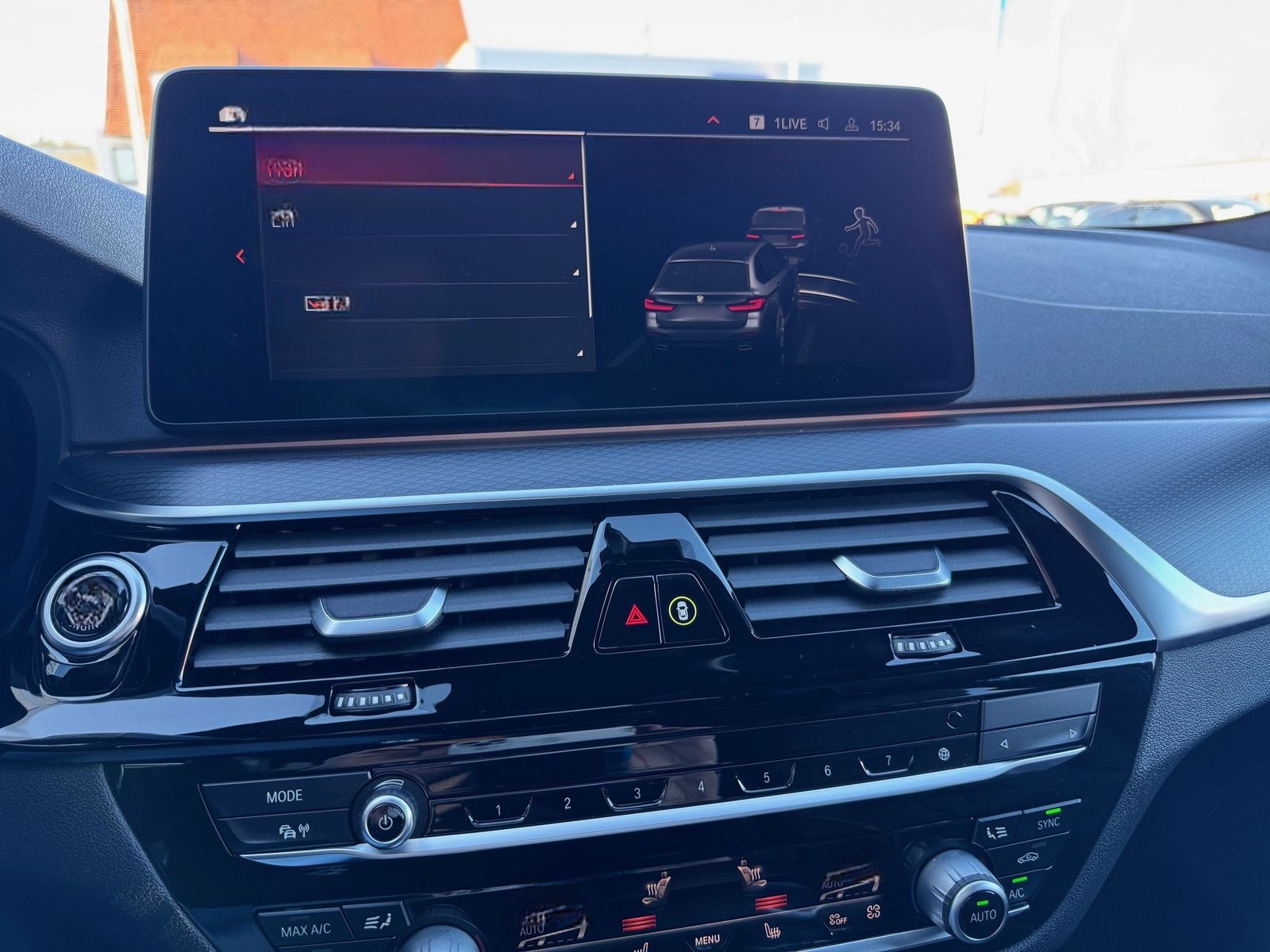 BMW 540d xDrive Touring MSport AHK Pano HeadUp DrivA foto 18