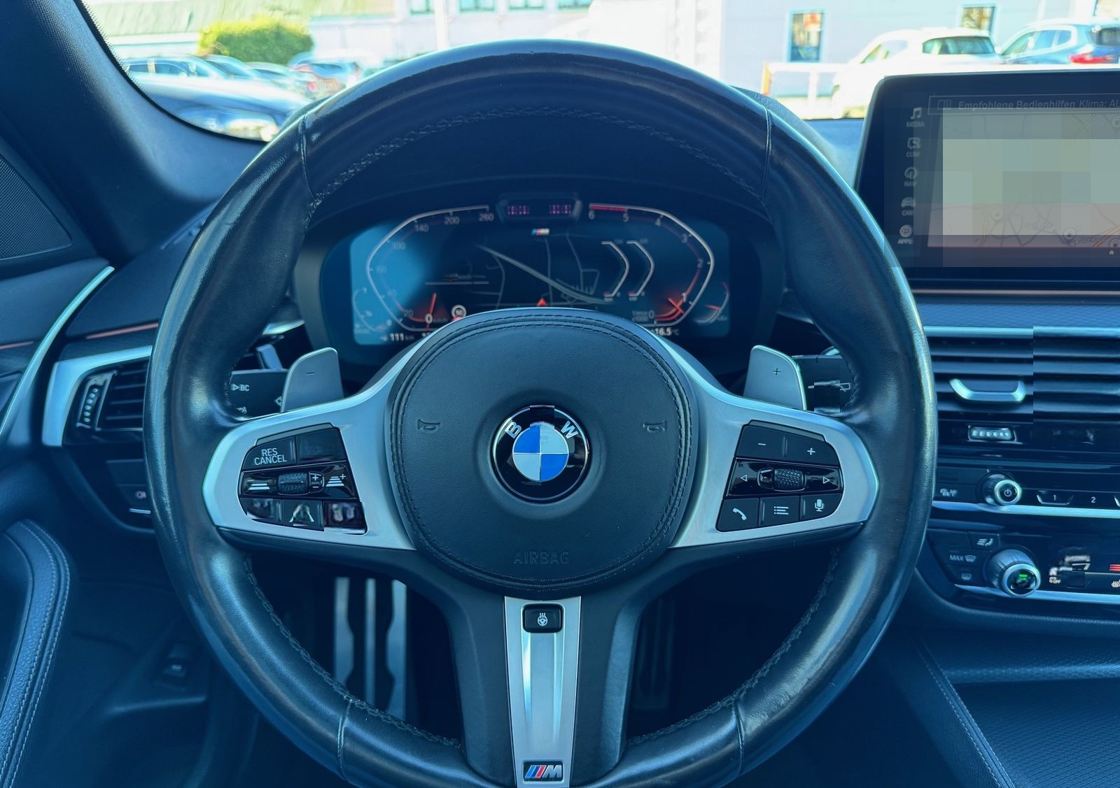 BMW 540d xDrive Touring MSport AHK Pano HeadUp DrivA foto 10
