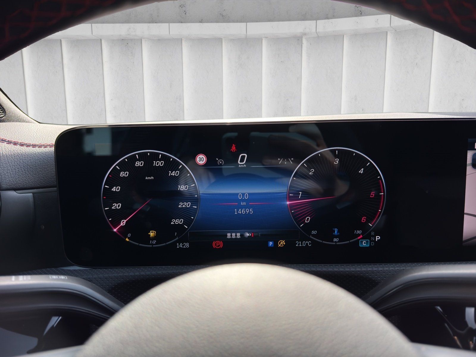 Mercedes-Benz CLA 200 d AMG Rückfahrkamera Ambiente Spurhalte foto 11