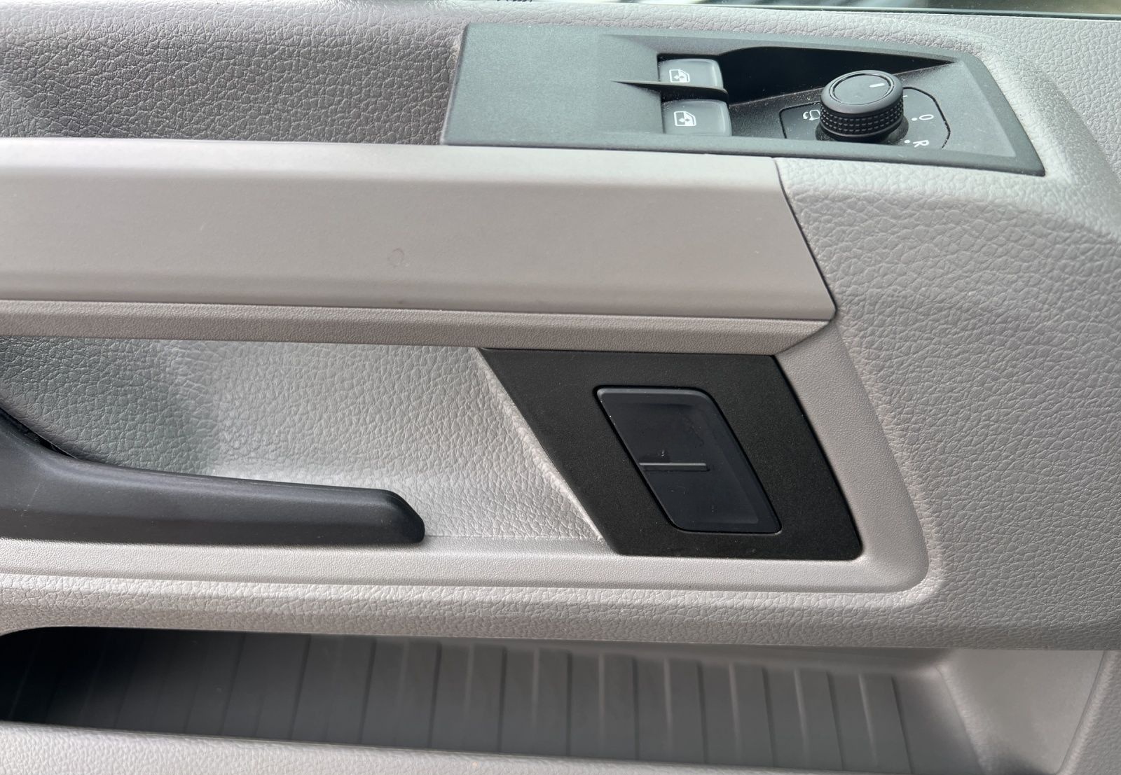 Volkswagen Crafter 35 Kasten LR HD 3-SITZE NAVI 270°TÜREN foto 8
