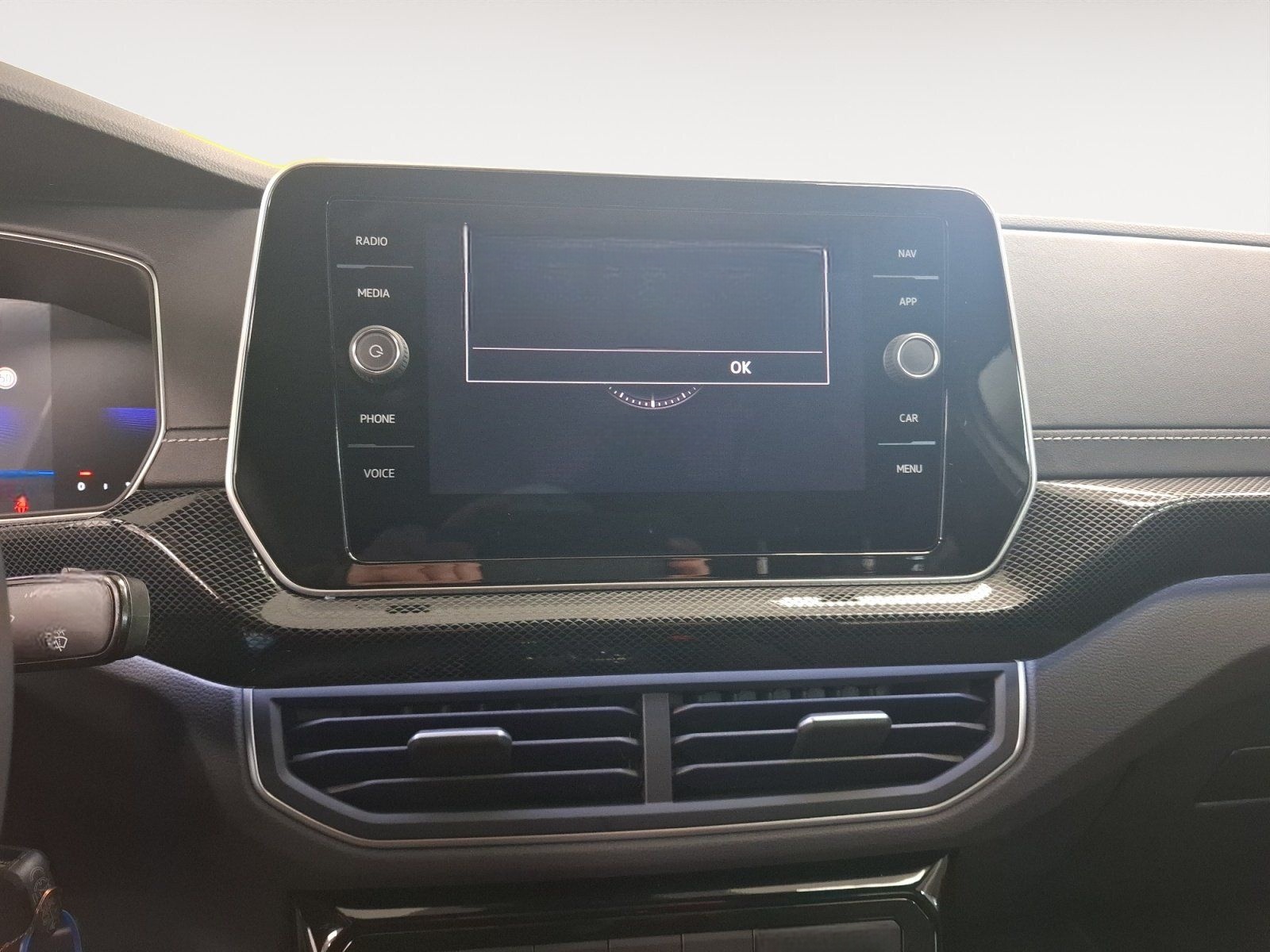 Volkswagen T-Cross 1.5 TSI R-Line Black Style AHK LED NAV foto 13