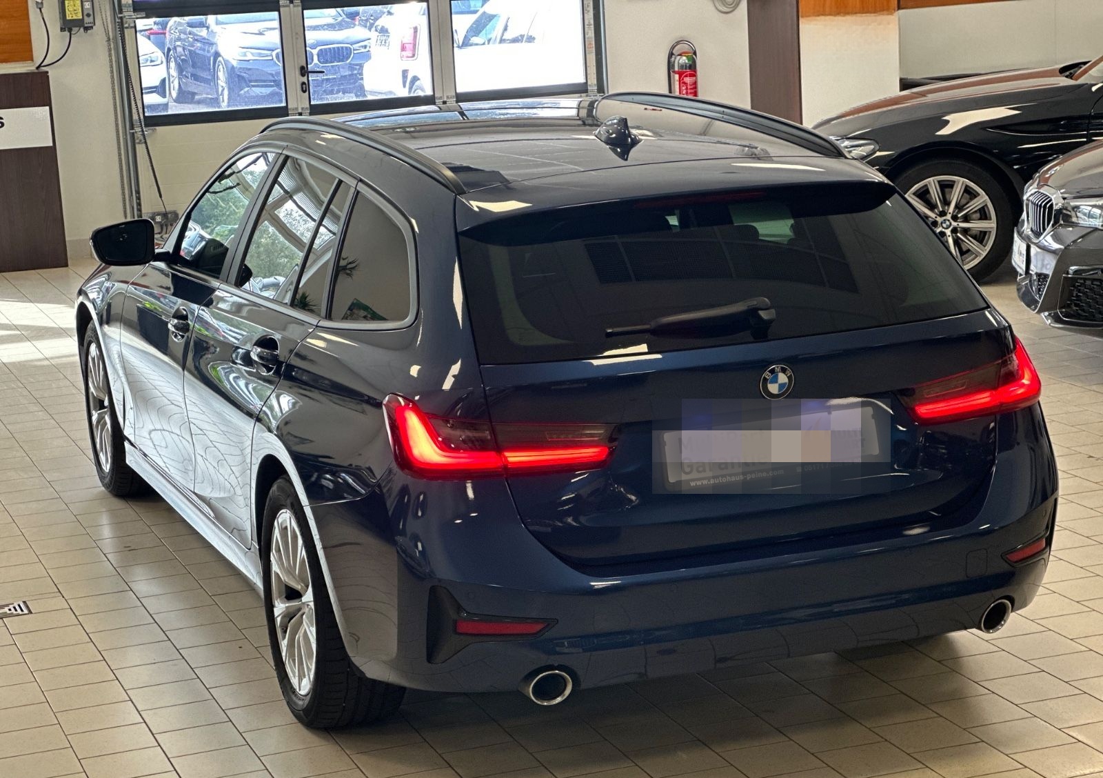 BMW 320d Aut/Navi/Sitzheizung/Tempomat/Harman&Kardon foto 2