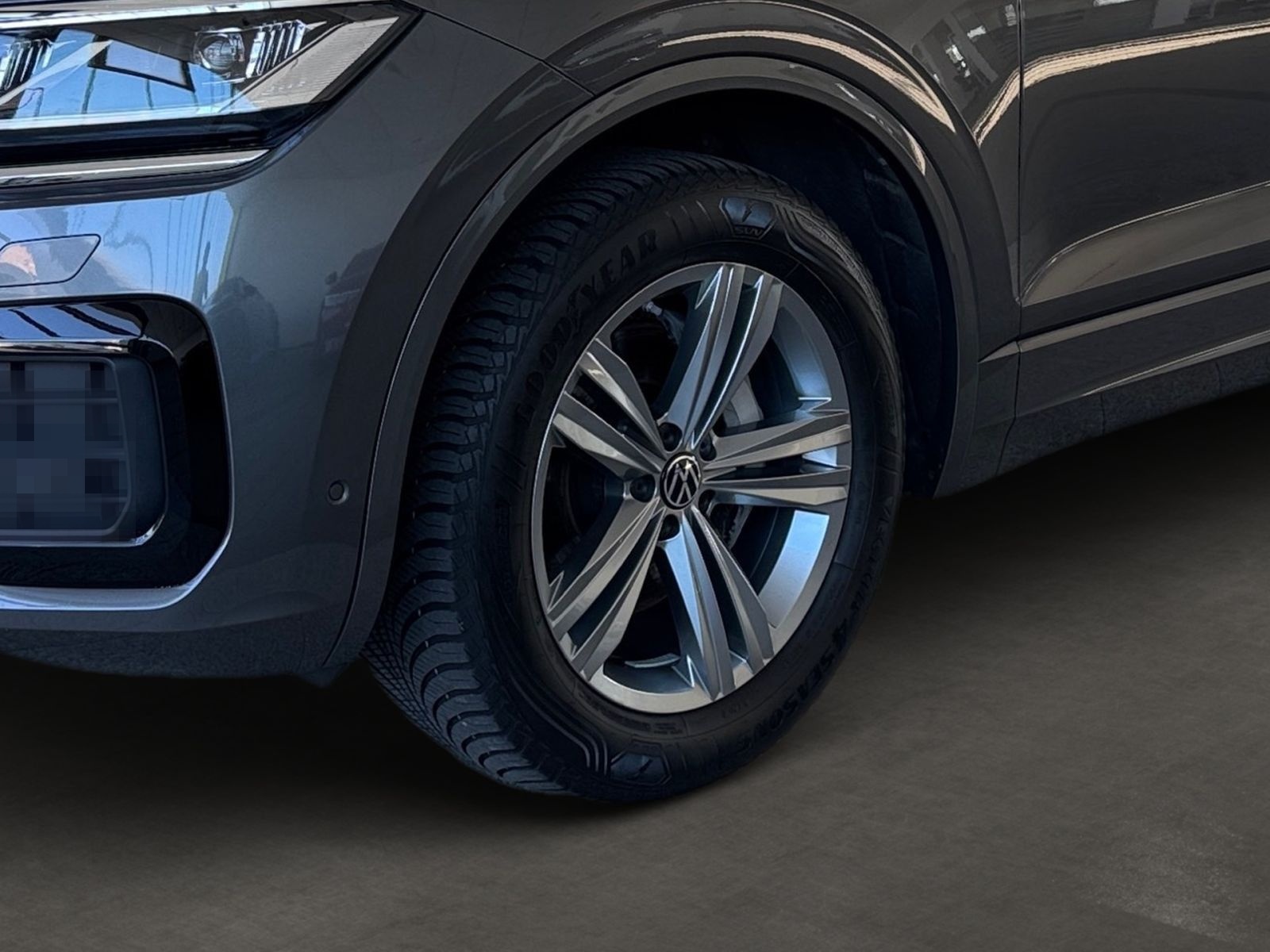 Volkswagen Touareg Elegance 3.0TDI +R-LINE+AHK+KAMERA+LUFT+ foto 10