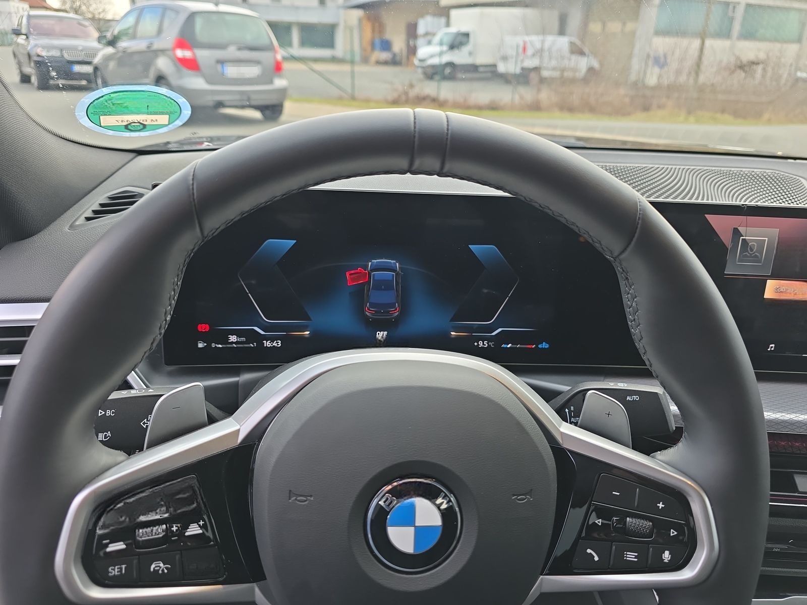 BMW 330i xDrive M Sportpaket*360 Kamera*ACC*Live Coc foto 19