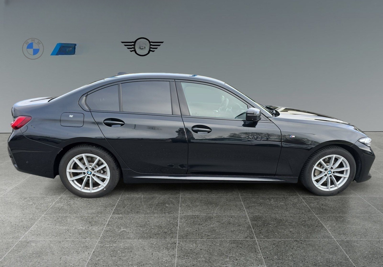 BMW 330i xDrive M Sportpaket*360 Kamera*ACC*Live Coc foto 6