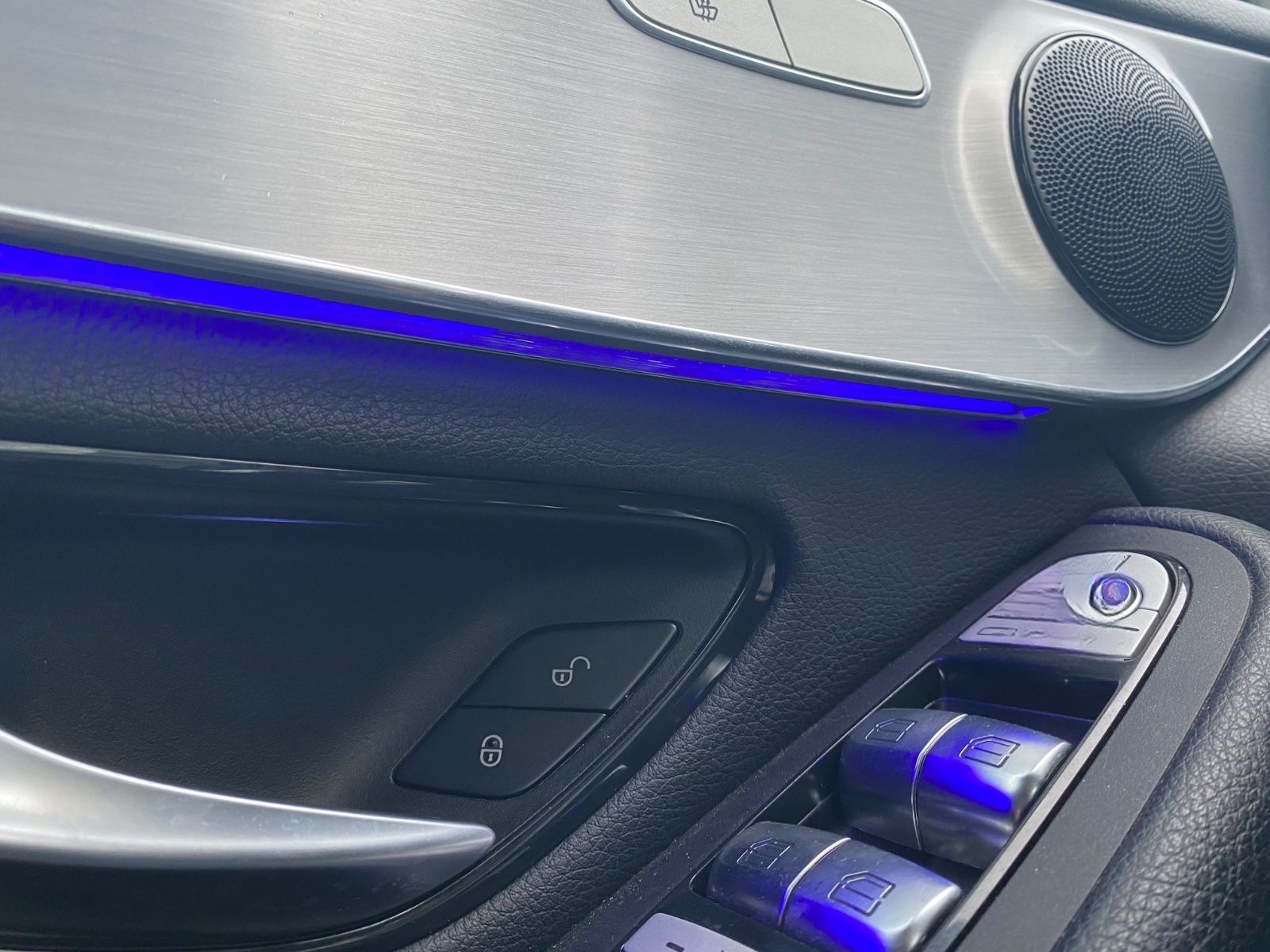 Mercedes-Benz GLC 220d,Standheizung,Kam,Distr,Spur+Totwinkel foto 11