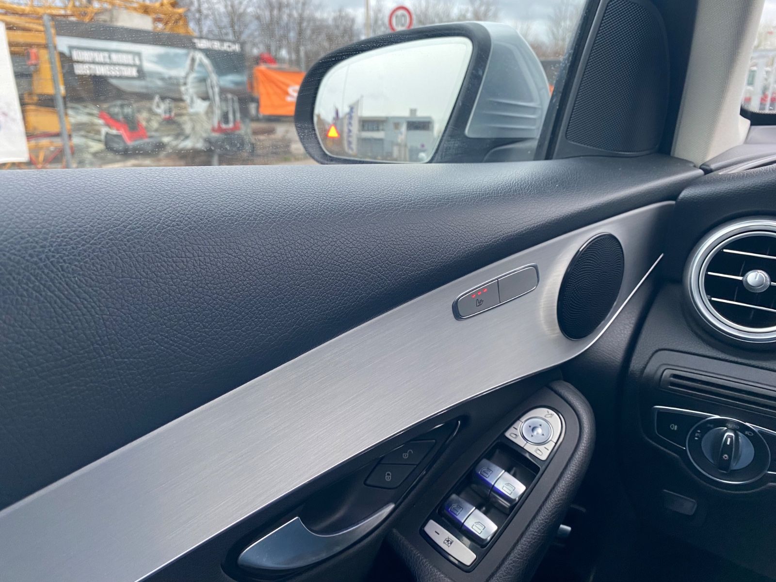 Mercedes-Benz GLC 220d,Standheizung,Kam,Distr,Spur+Totwinkel foto 12