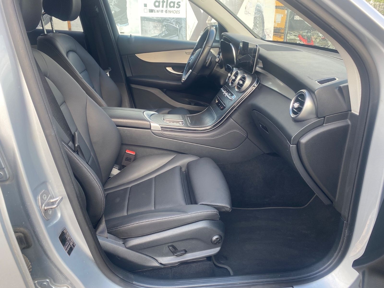 Mercedes-Benz GLC 220d,Standheizung,Kam,Distr,Spur+Totwinkel foto 16