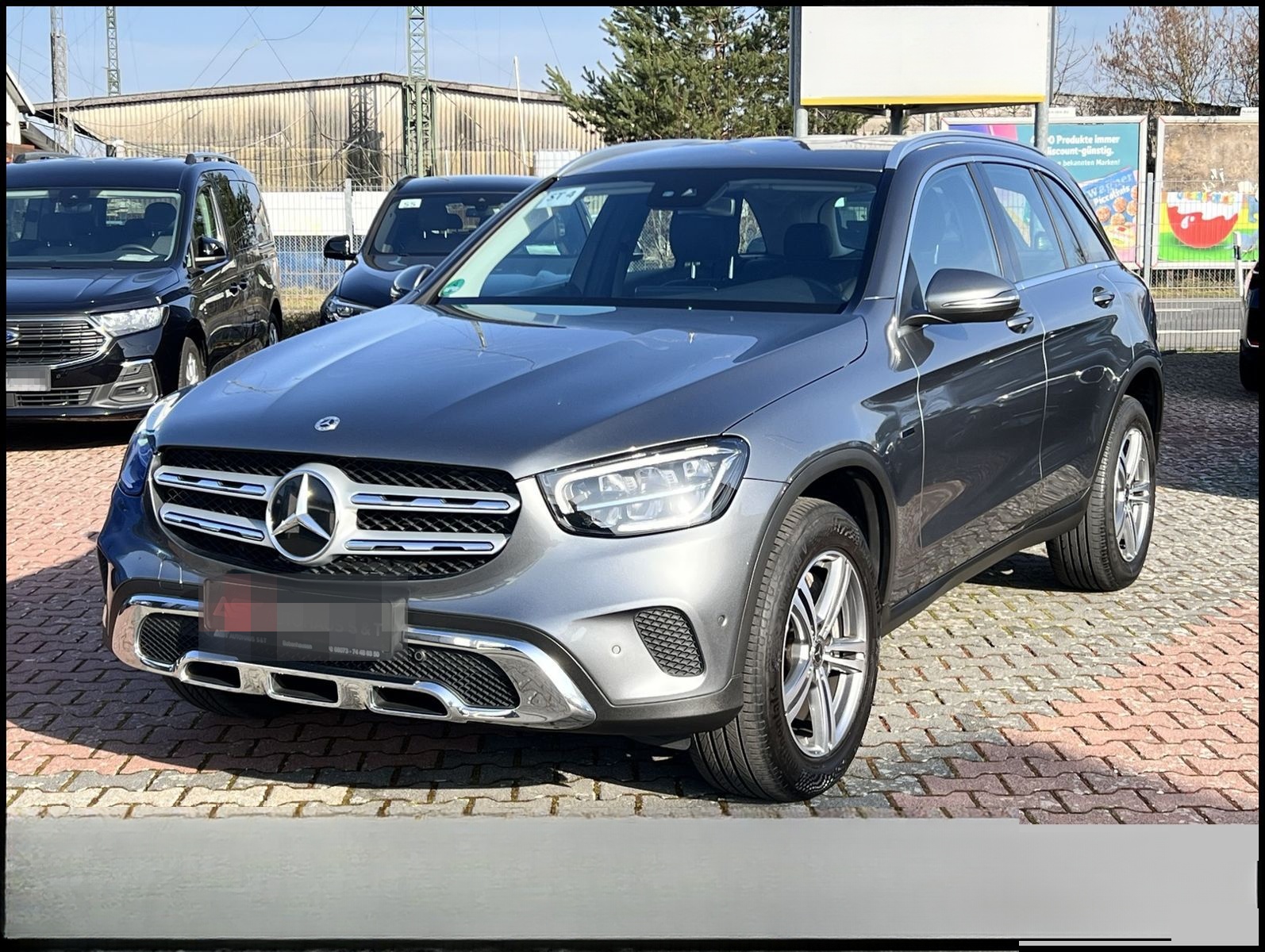 Mercedes-Benz GLC 300 e 4Matic*AHK*MBUX*RFK*LEDER*LED* foto 2