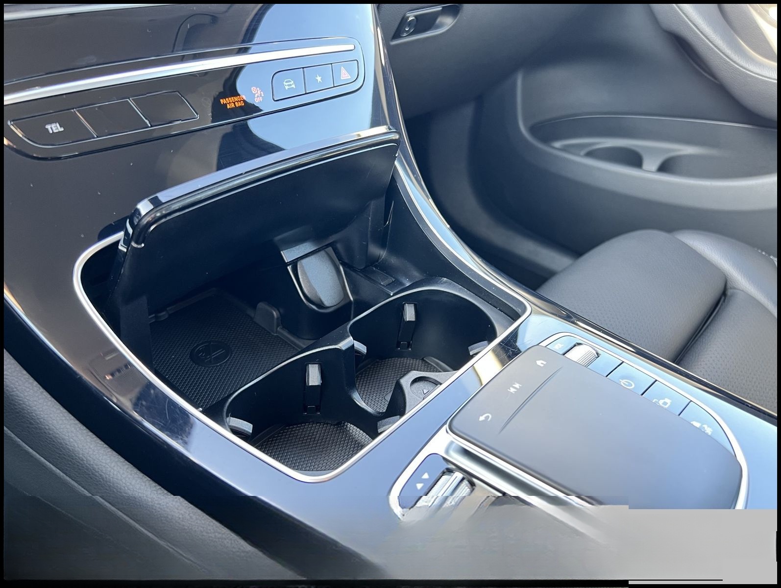 Mercedes-Benz GLC 300 e 4Matic*AHK*MBUX*RFK*LEDER*LED* foto 24